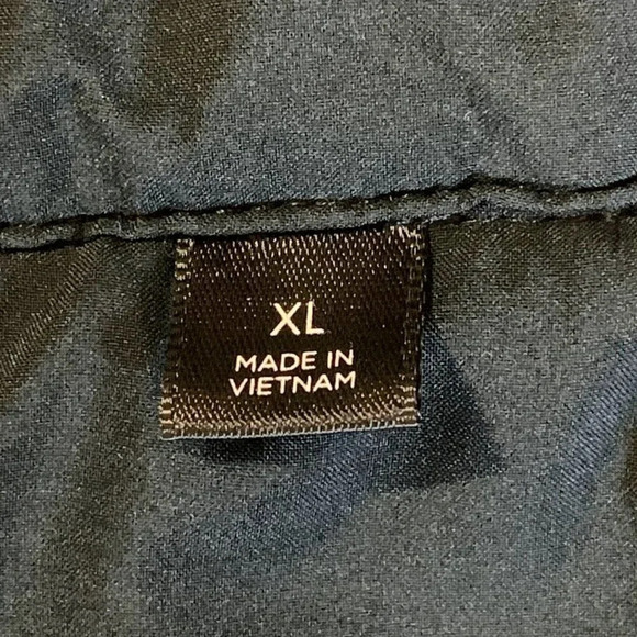 Travis Mathew Men's Cold‎ Bay TM1MW453 JIREH Branded Full Zip Quilted Vest SZ XL - Picture 9 of 14